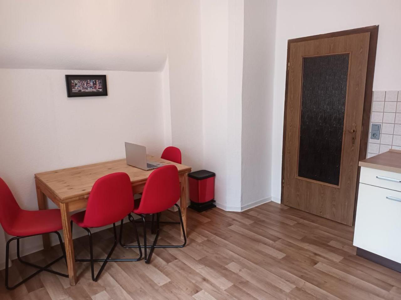 Appartement Flat In Neo Country Style Aus Gruenderzeit Bis 6 Person à Leipzig Extérieur photo